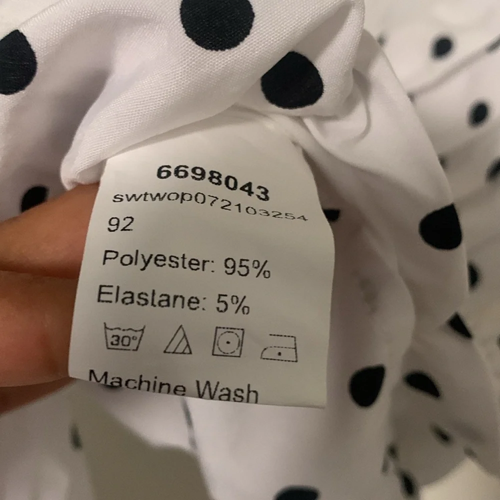 Size M SHEIN Ruched women’s Top sexy summer wear weather blouse polka dots used - Picture 11 of 14